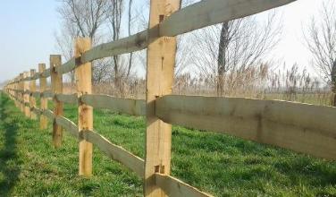 Cl&ocirc;ture Post & Rail en ch&acirc;taignier de Naturae