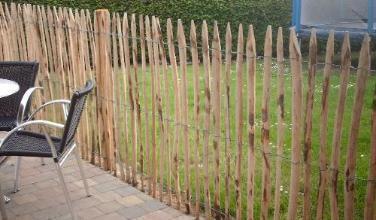 Ganivelle en ch&acirc;taignier pour cl&ocirc;turer votre jardin.